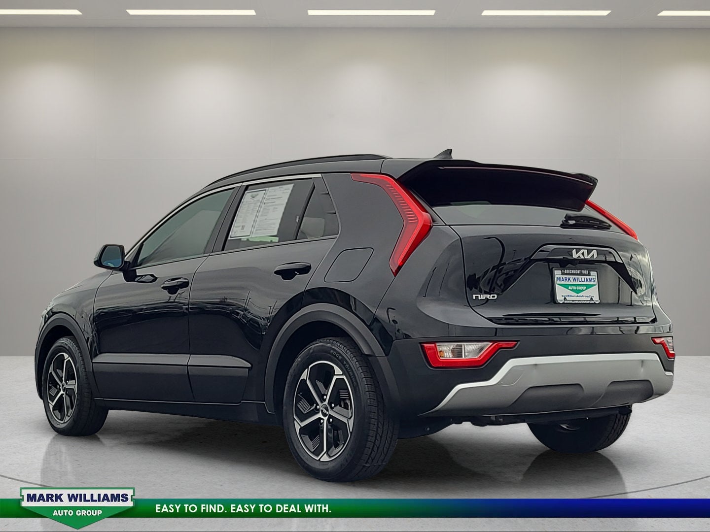 2025 Kia Niro LX