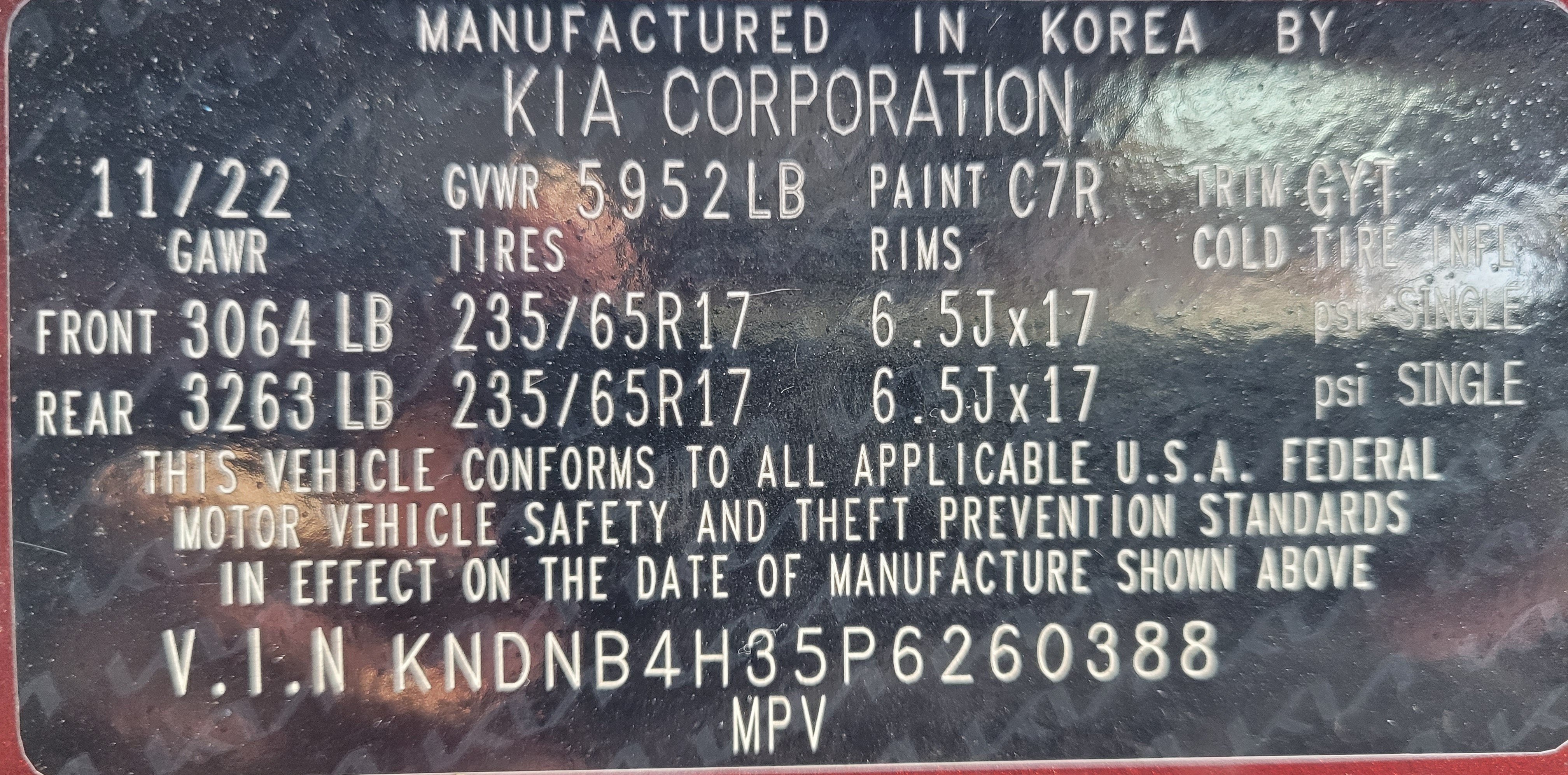 2023 Kia Carnival LX Seat Package