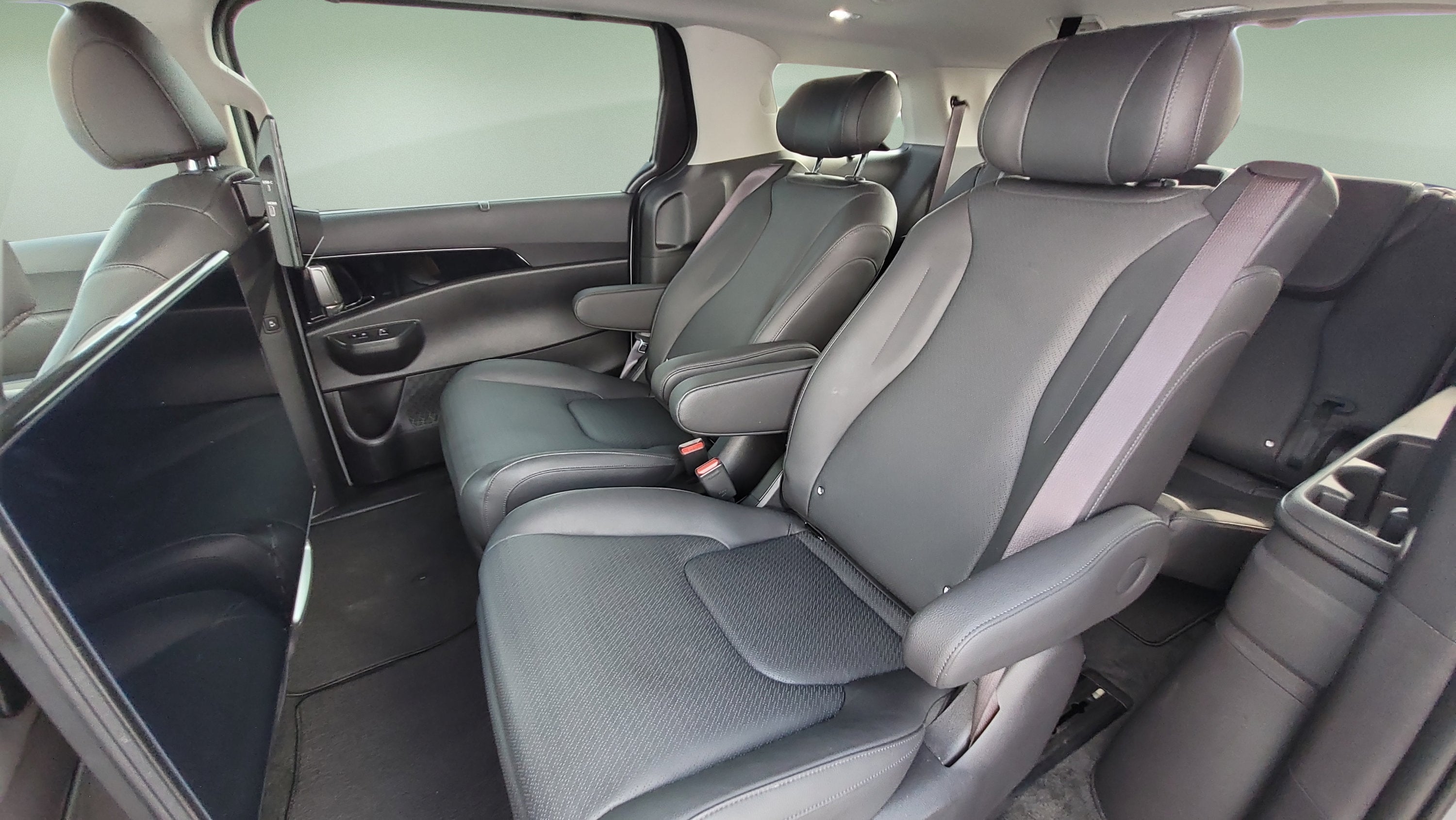 2025 Kia Carnival SX Prestige