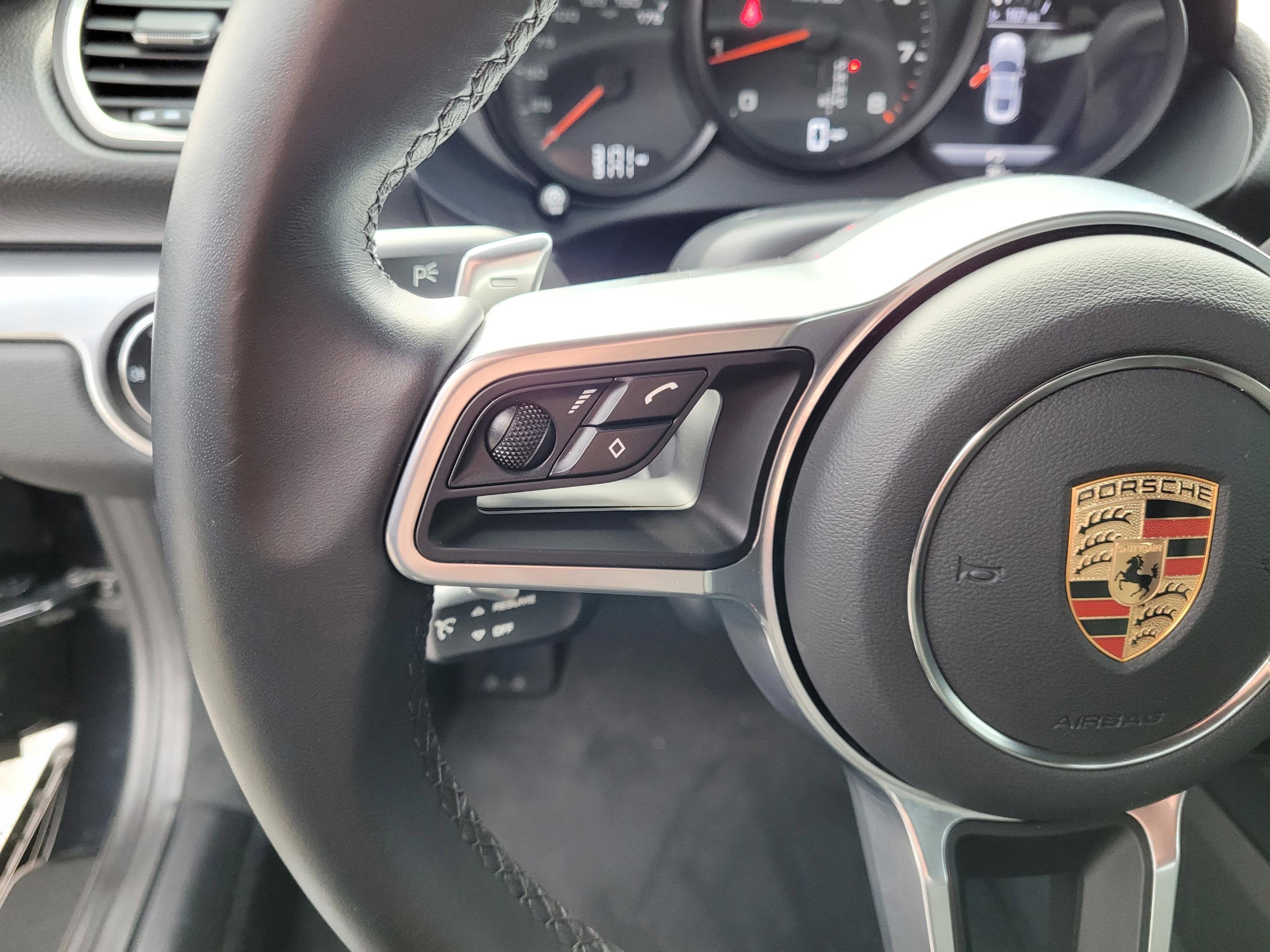 2025 Porsche 718 Cayman Base