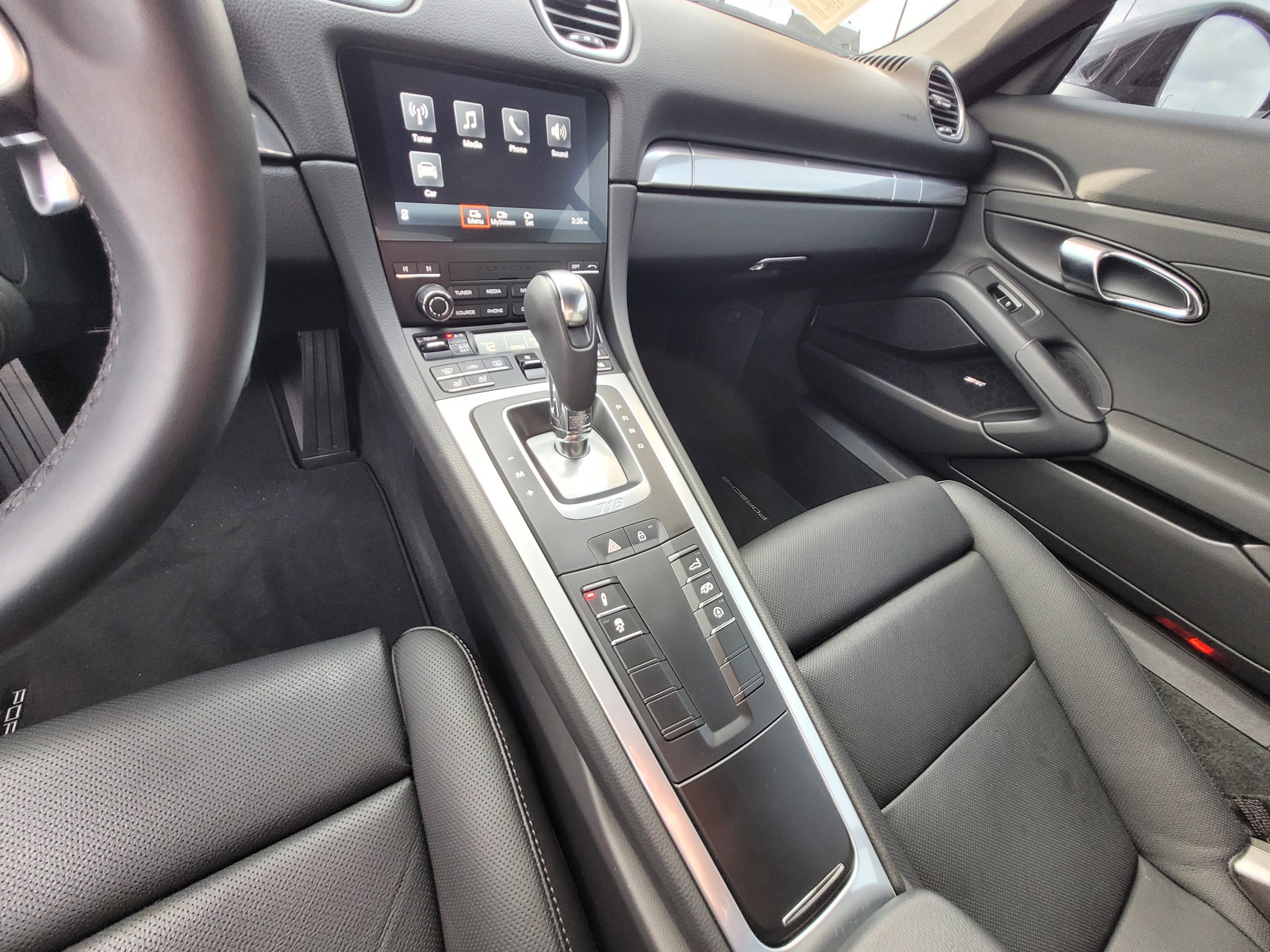 2025 Porsche 718 Cayman Base