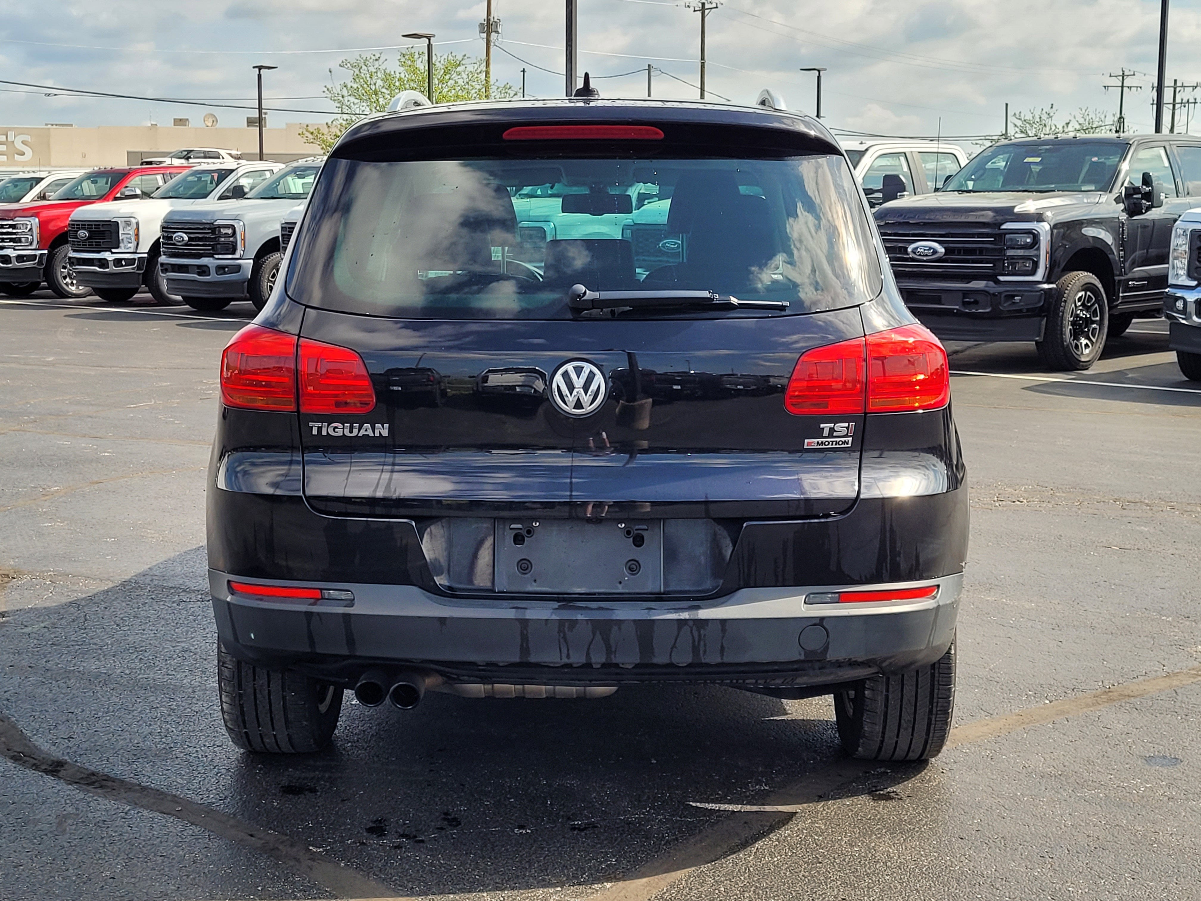 2017 Volkswagen Tiguan 2.0T Wolfsburg Edition 4Motion