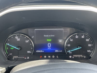 2022 Ford Escape Hybrid SE