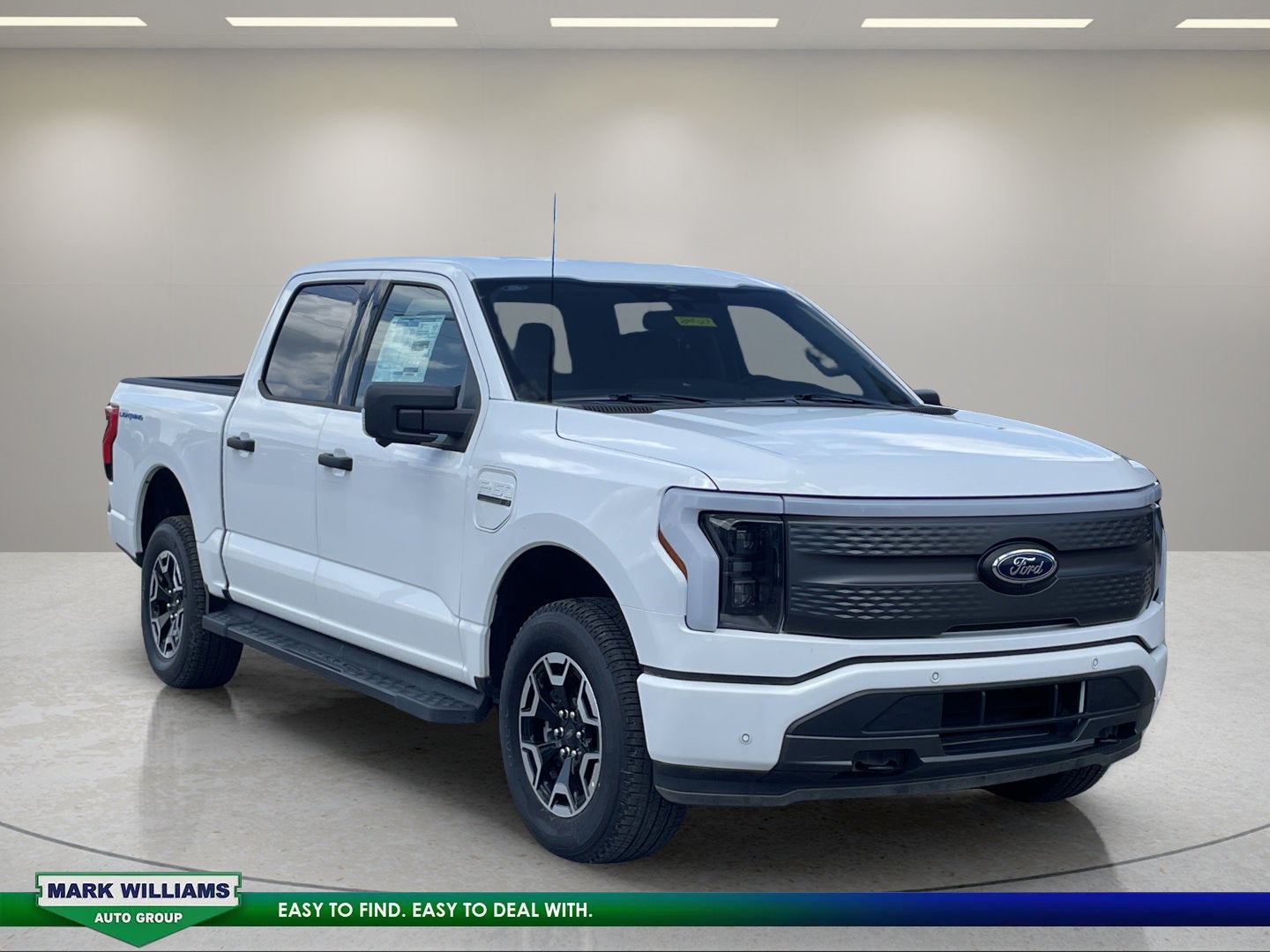 2023 Ford F-150 Lightning XLT