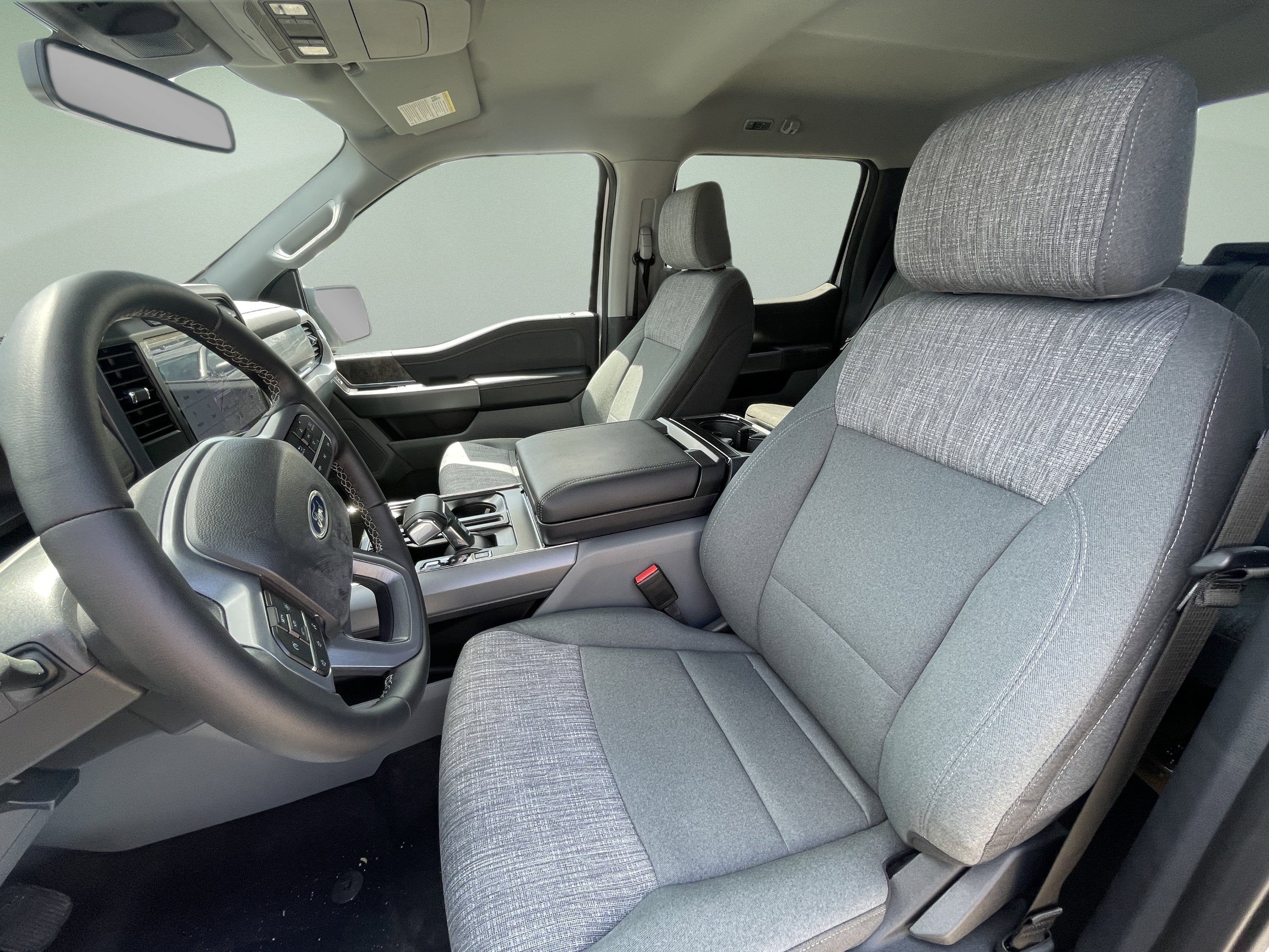 2023 Ford F-150 Lightning XLT