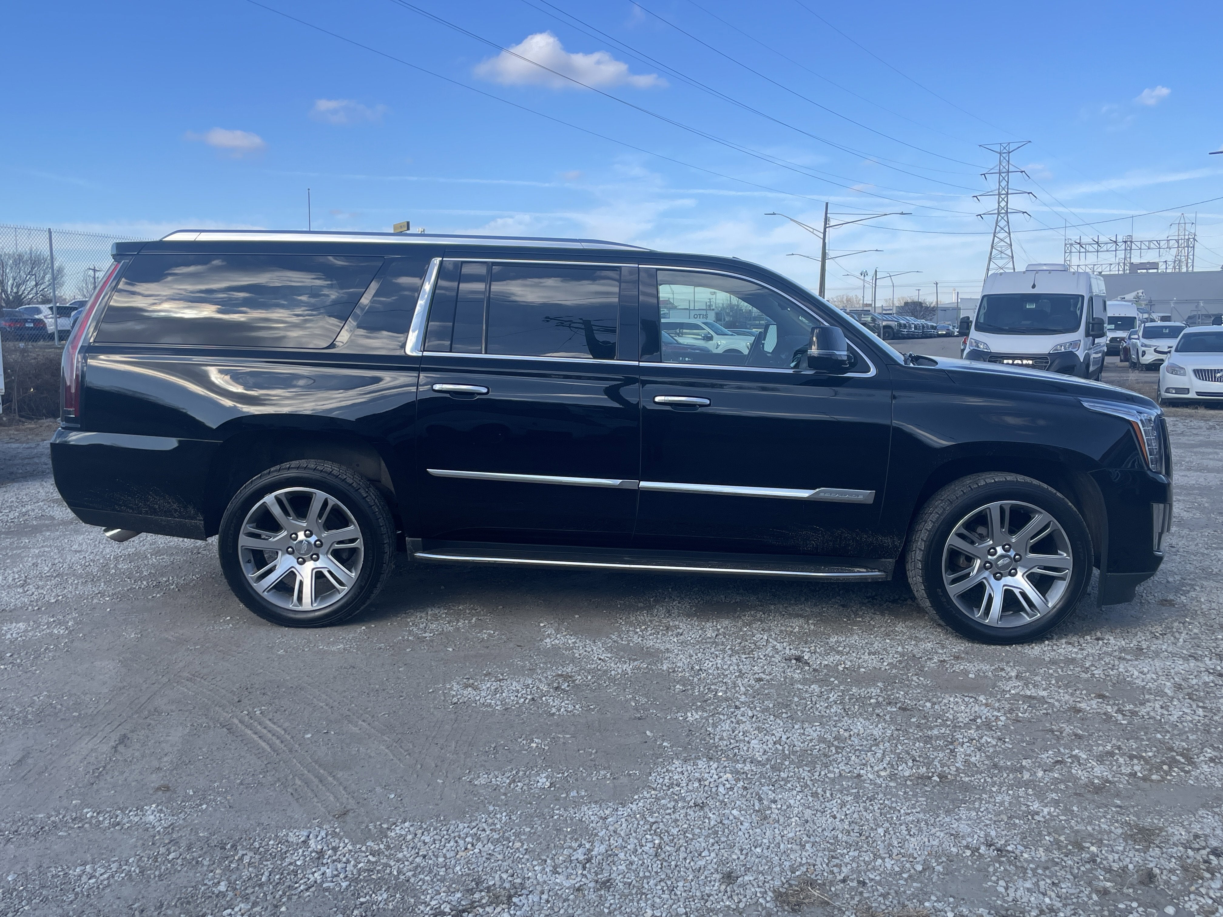 2016 Cadillac Escalade ESV Luxury