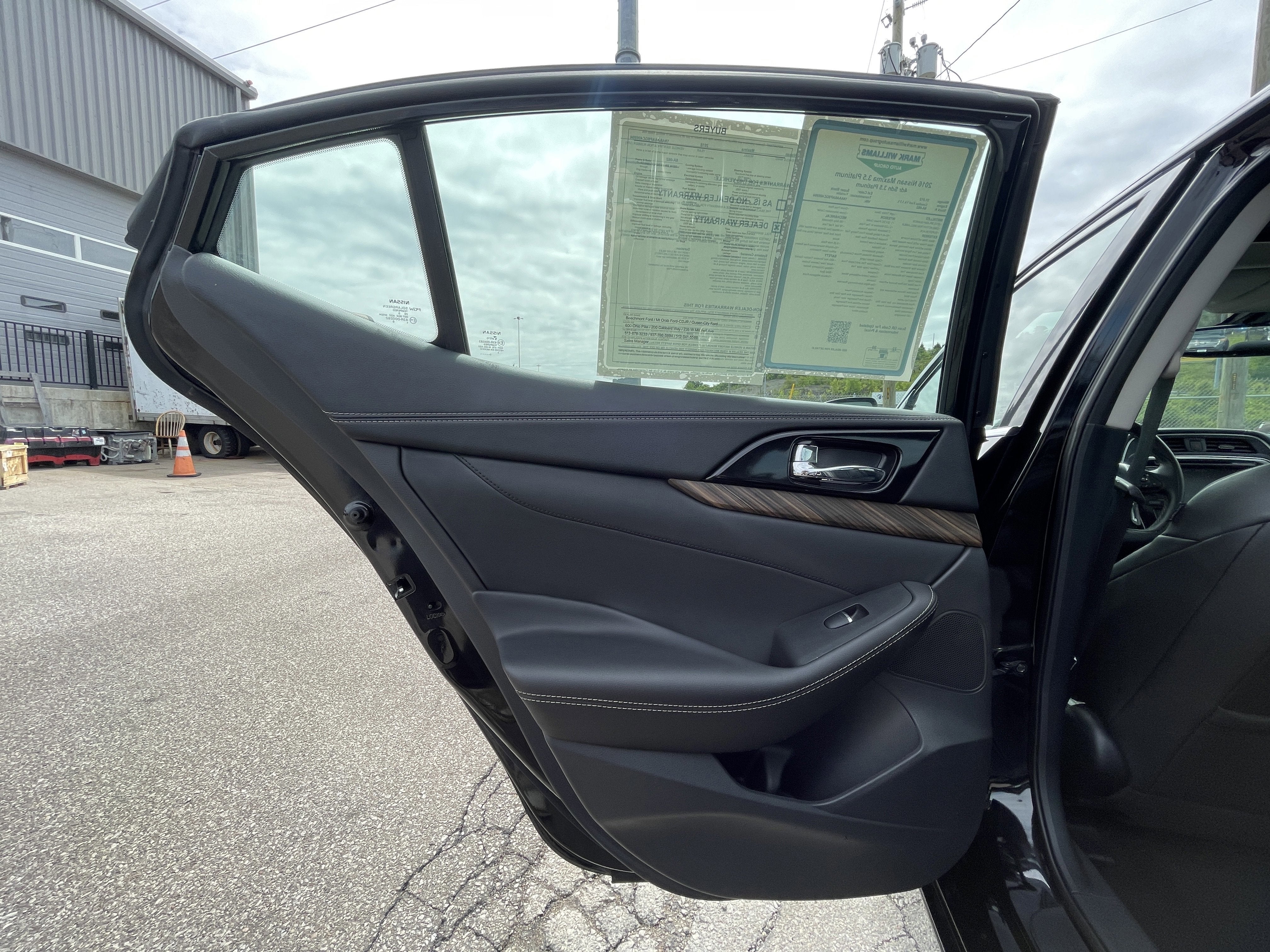 2016 Nissan Maxima Platinum