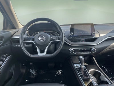 2025 Nissan Altima 2.5 SR
