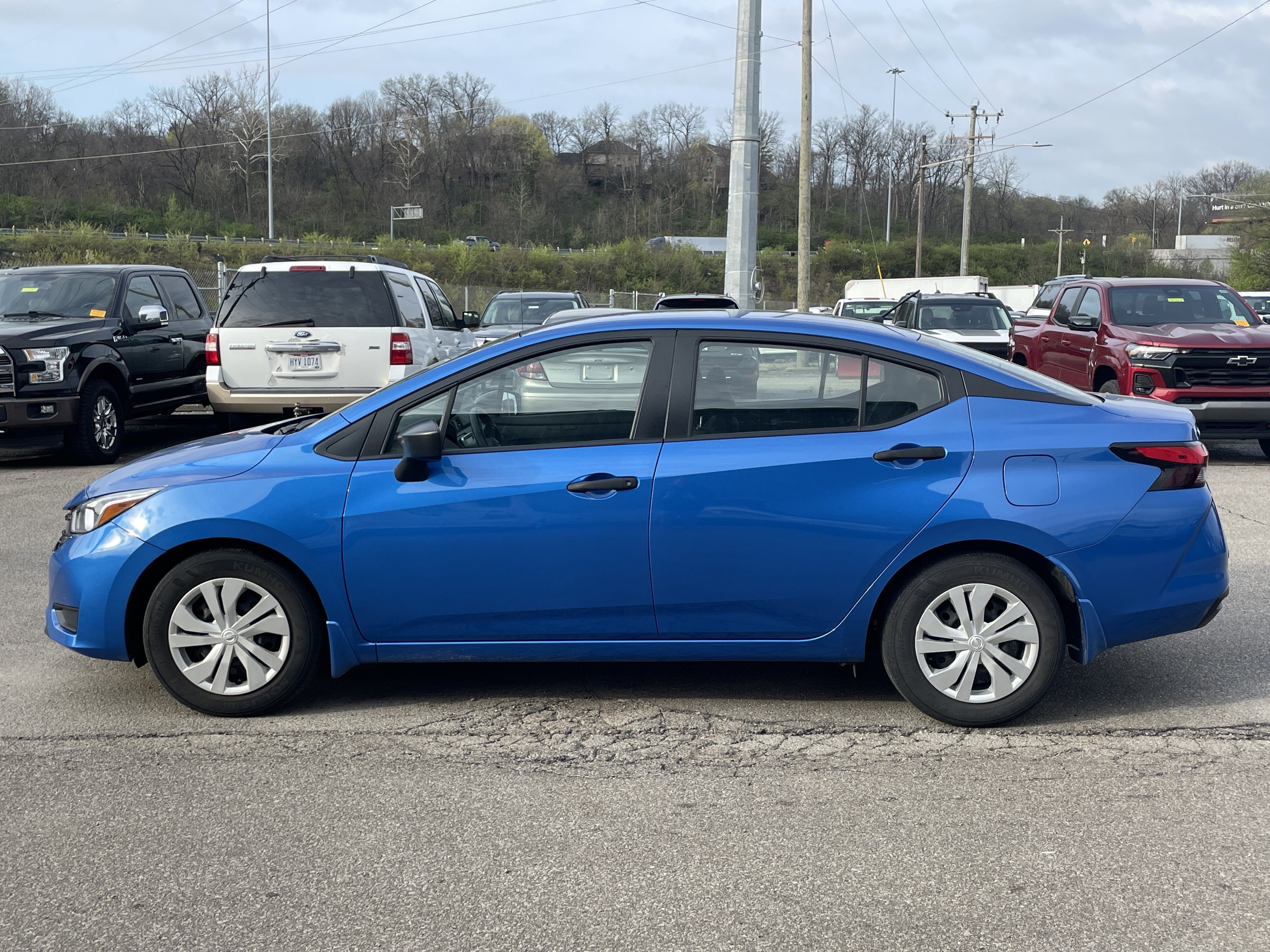 2024 Nissan Versa 1.6 S