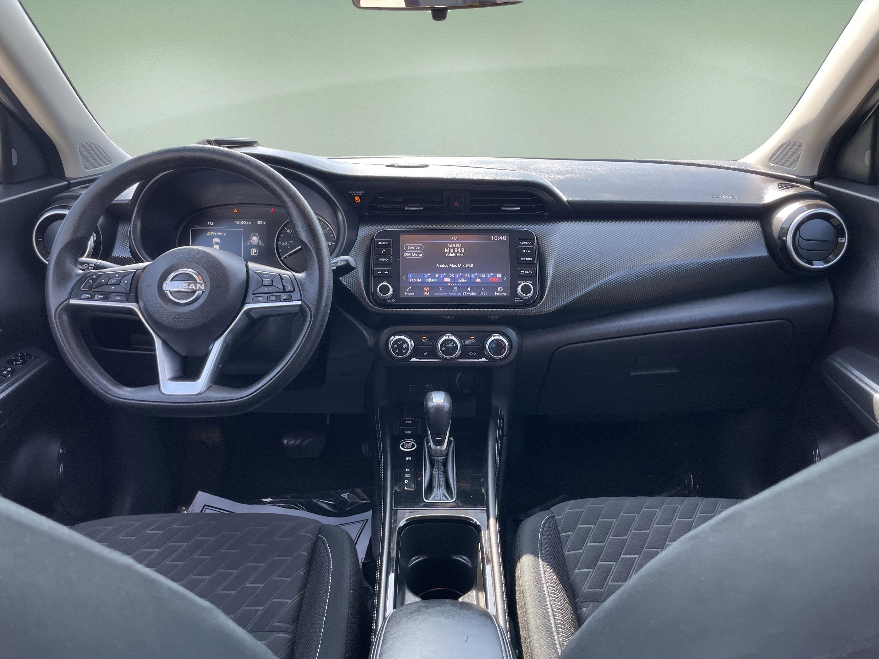 2023 Nissan Kicks SV