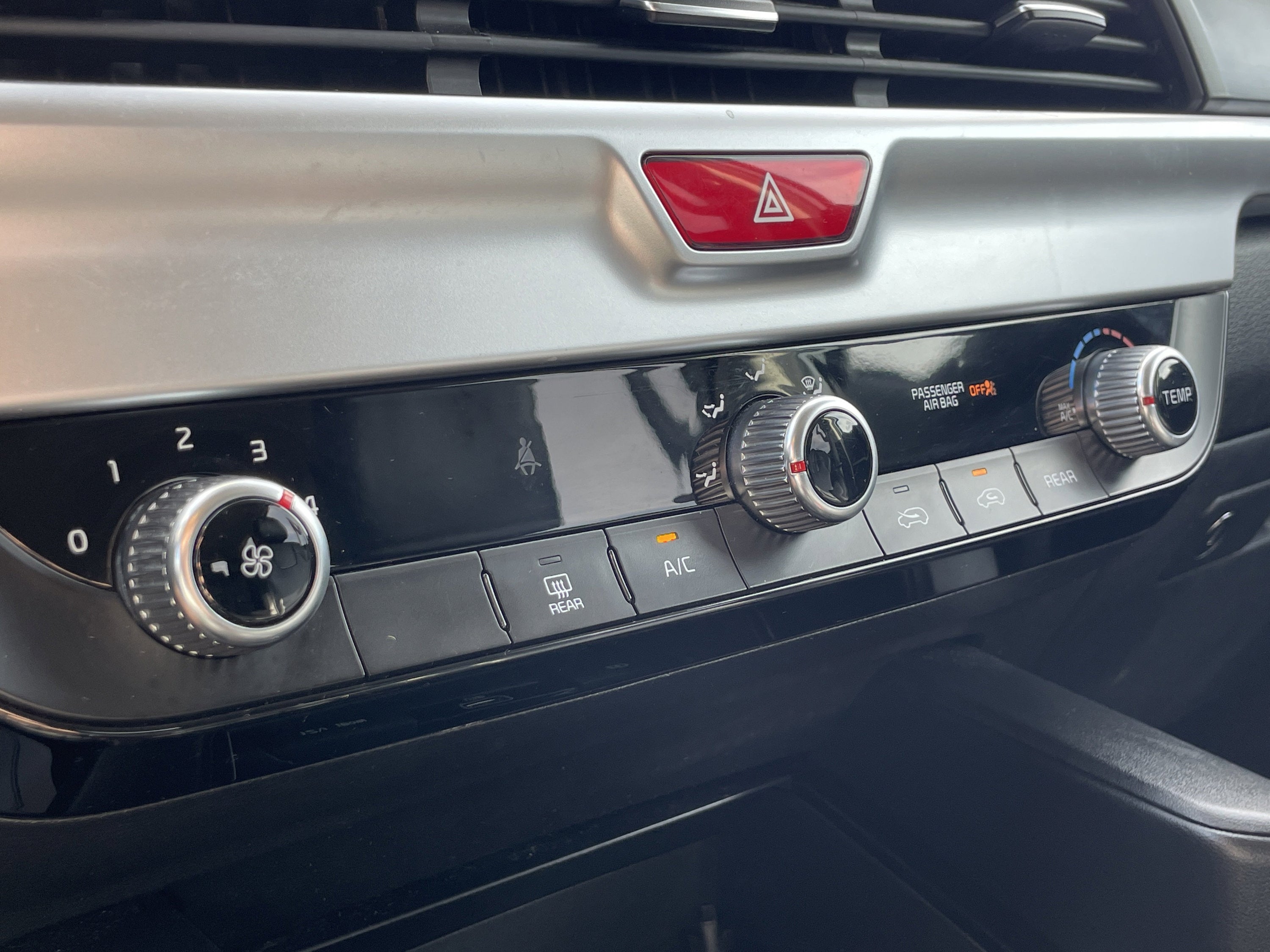 2020 Kia Telluride LX