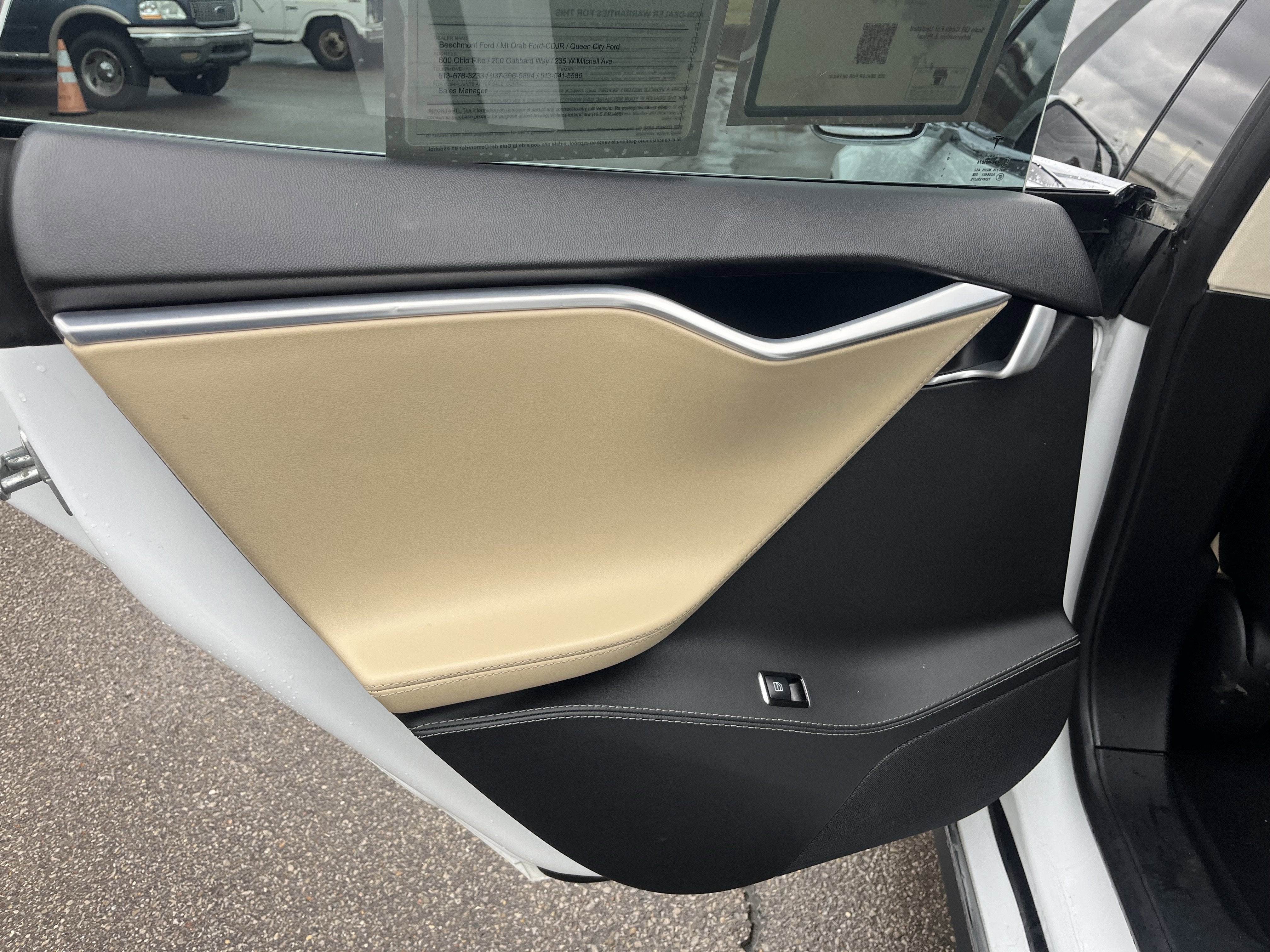 2014 Tesla Model S Base