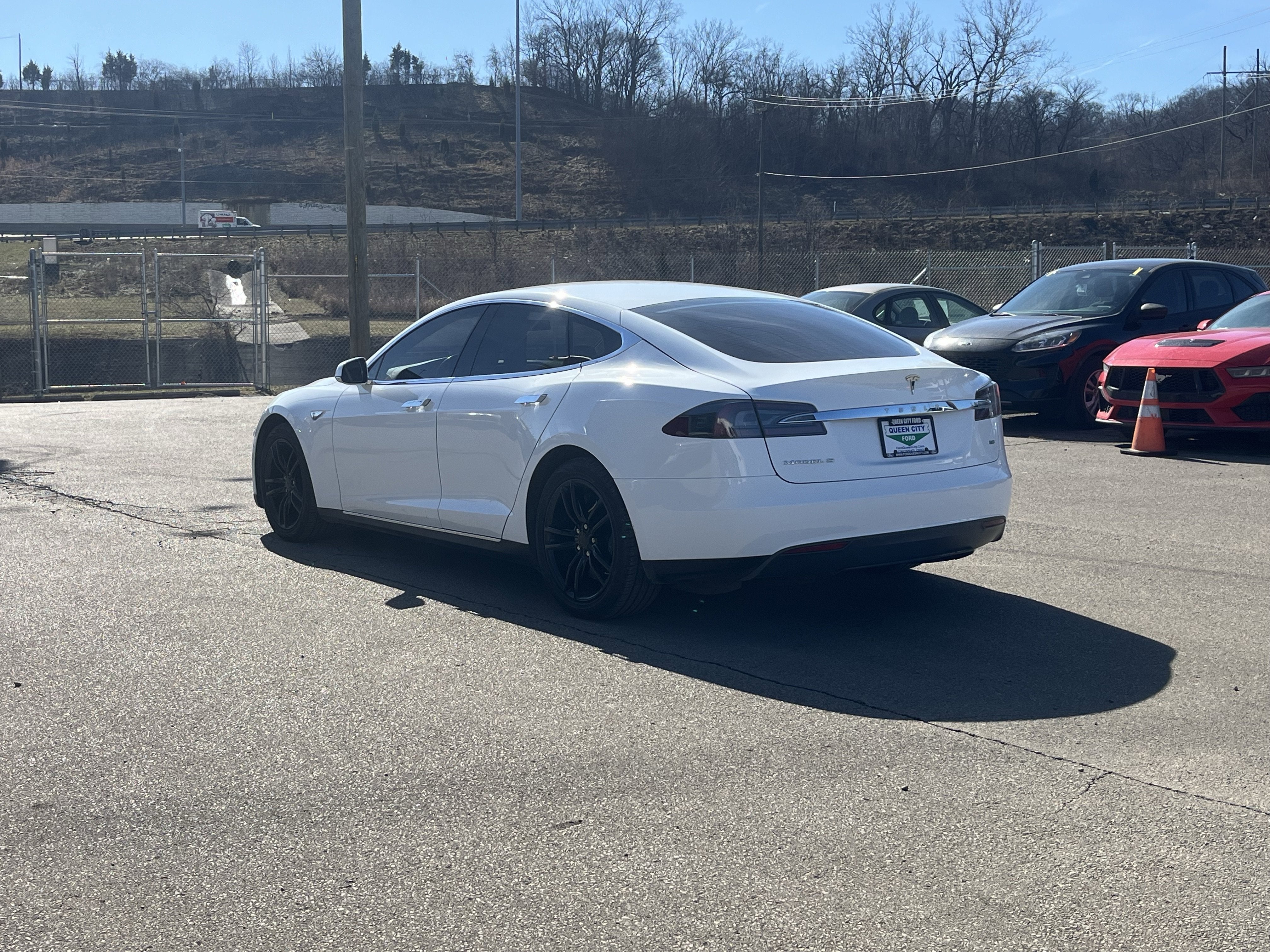 2014 Tesla Model S Base