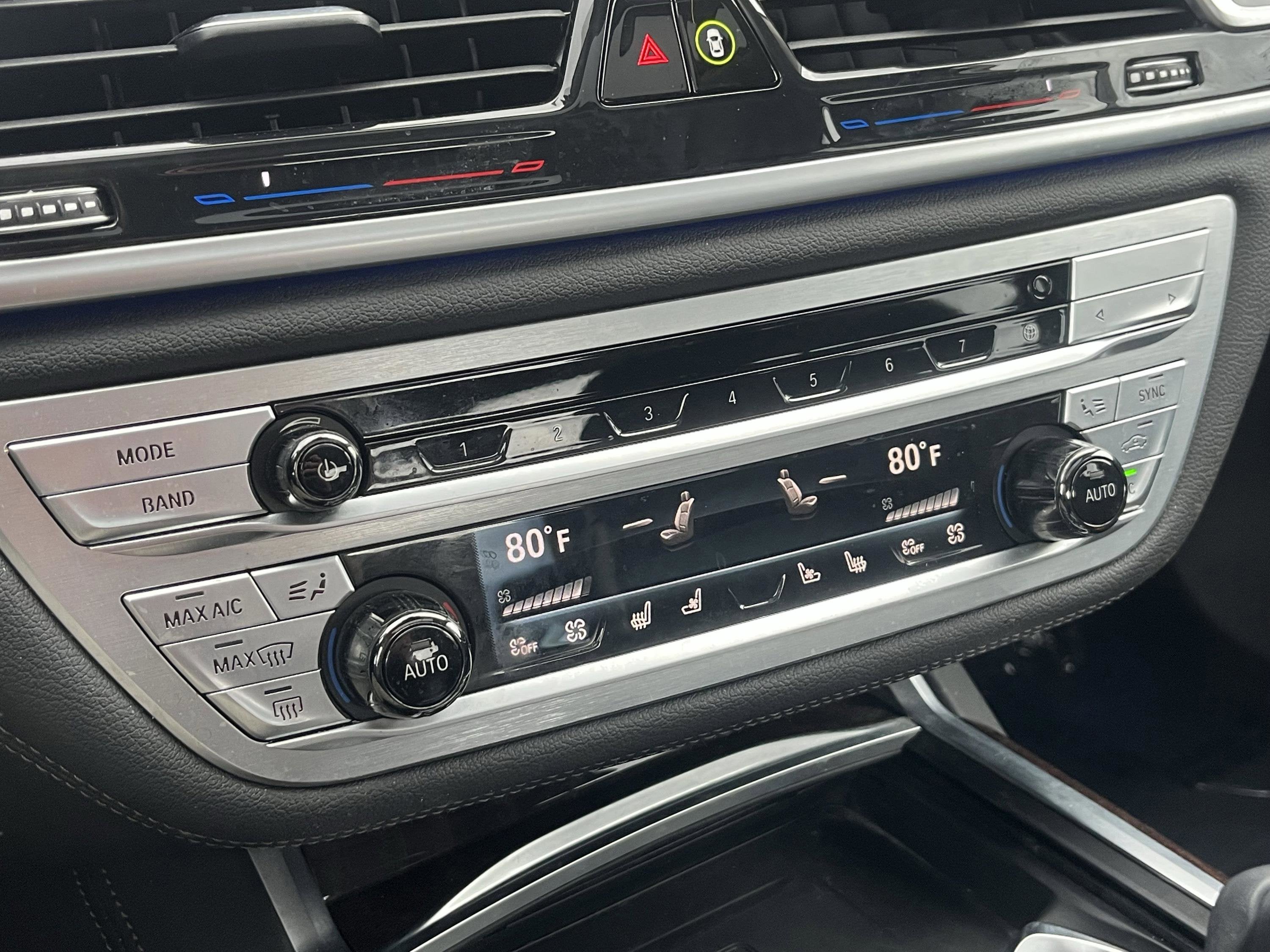 2022 BMW 7 Series 750i xDrive