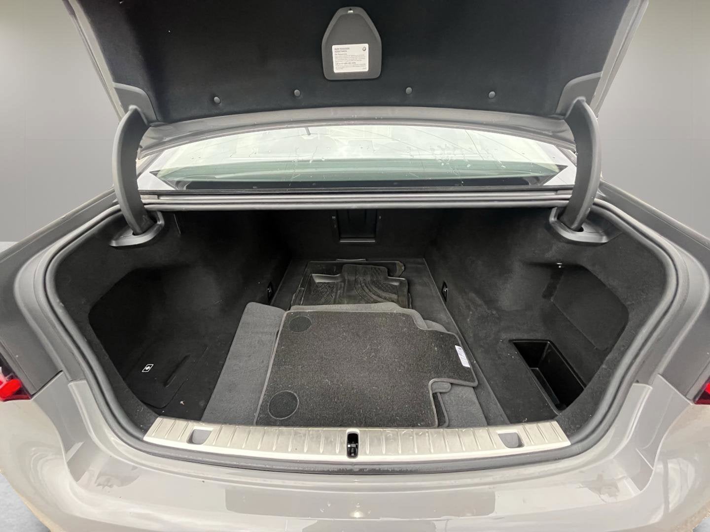 2022 BMW 7 Series 750i xDrive