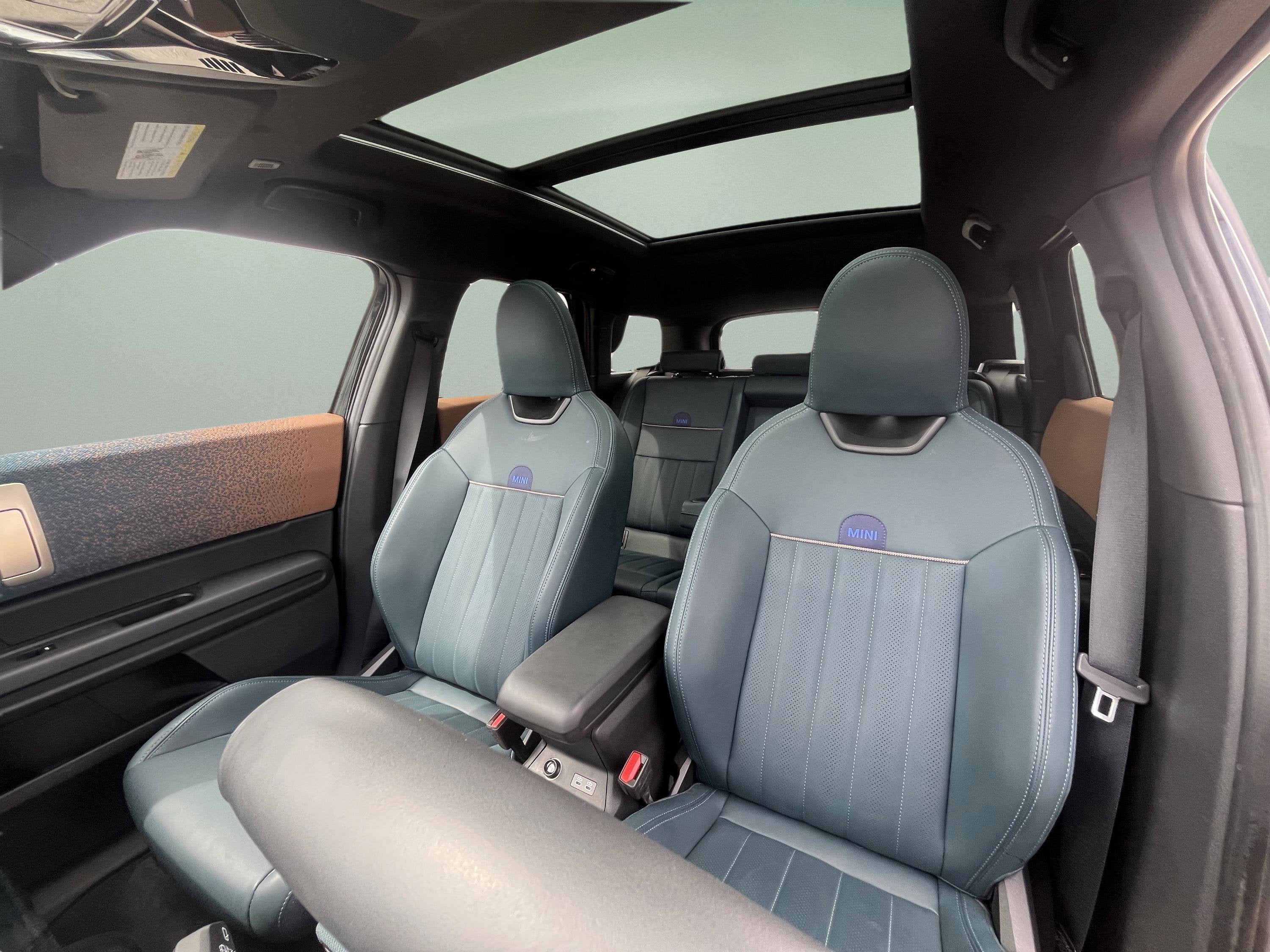 2025 MINI Cooper S Countryman Iconic