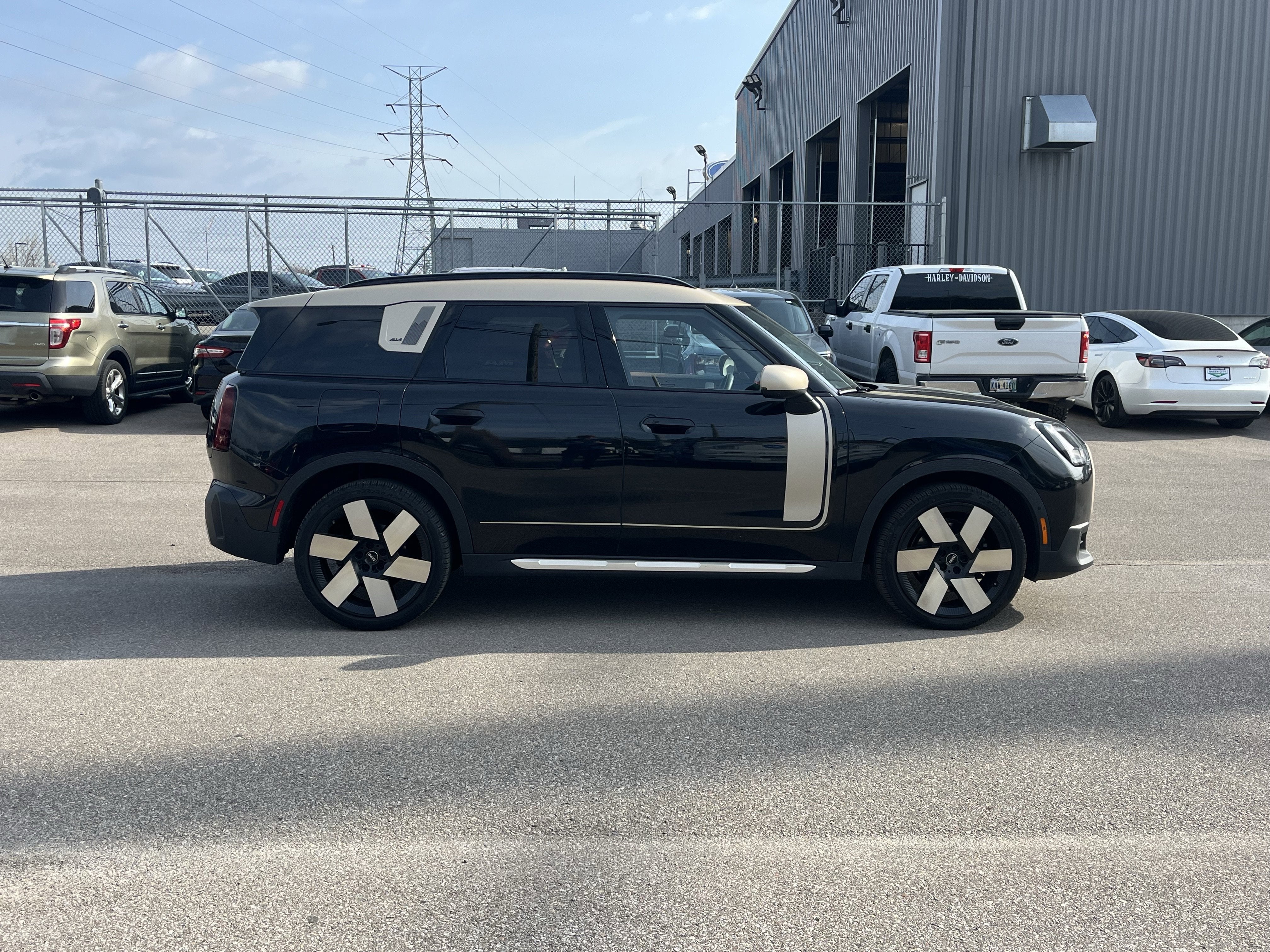 2025 MINI Cooper S Countryman Iconic
