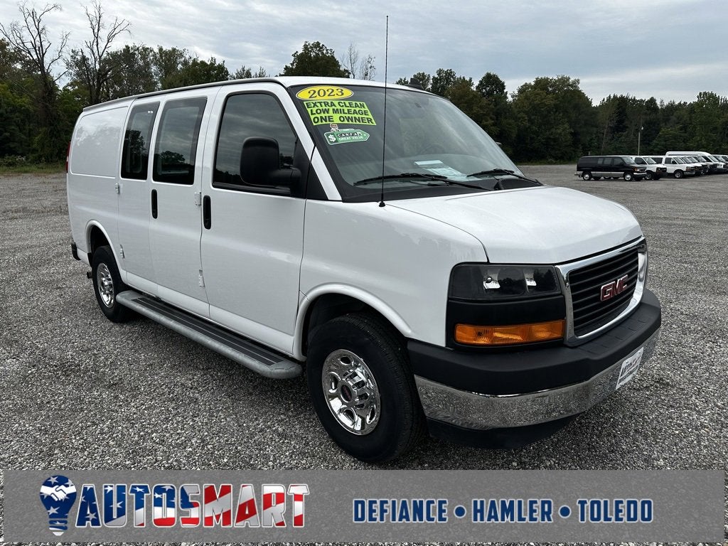 2023 GMC SAVANA CAR BASE
