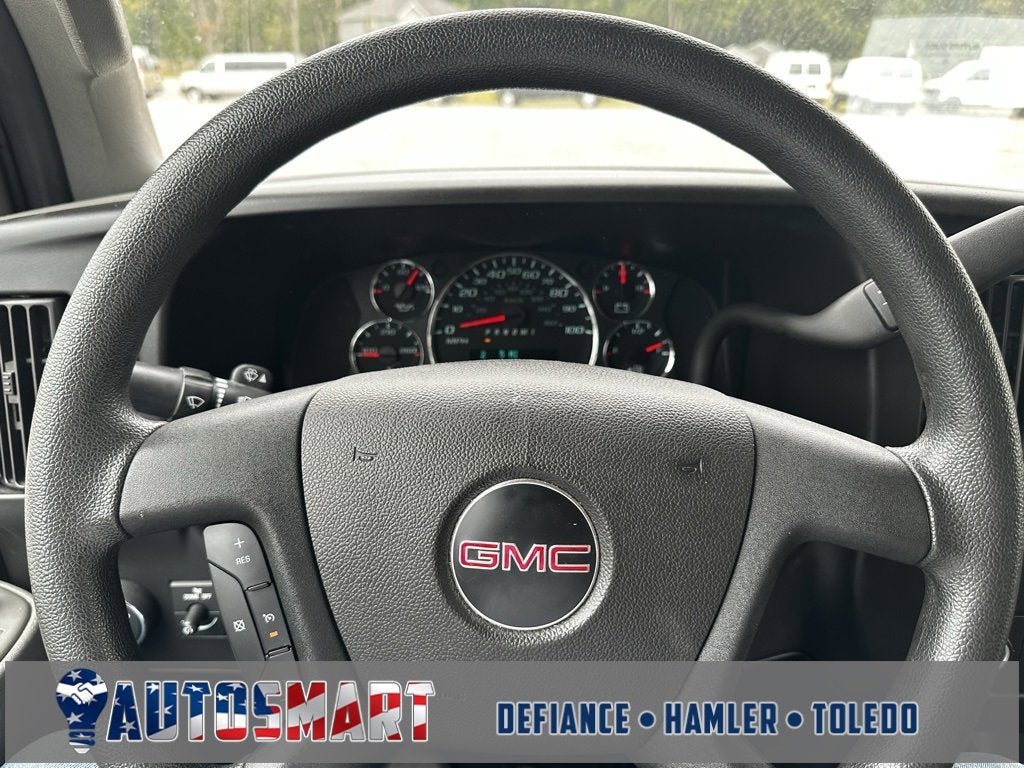 2023 GMC SAVANA CAR BASE