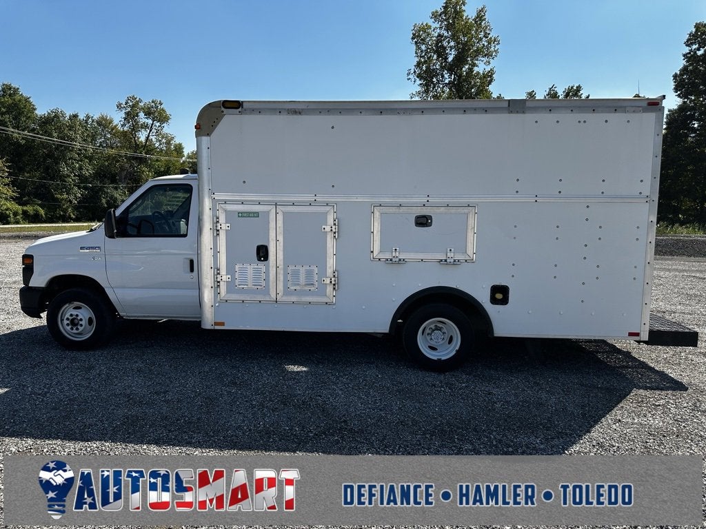 2012 Ford Econoline Commercial Cuta BASE