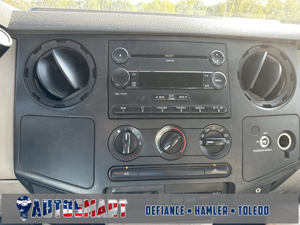 2008 Ford Super Duty F-450 DRW XL