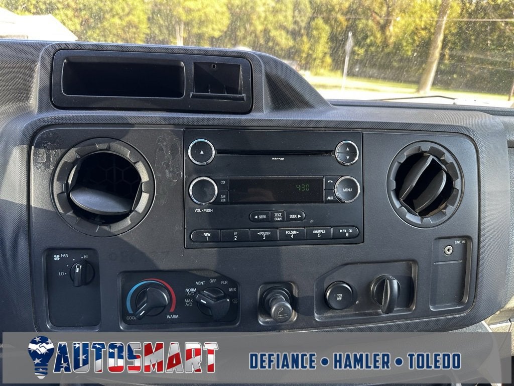 2011 Ford Econoline Cargo Van Commercial