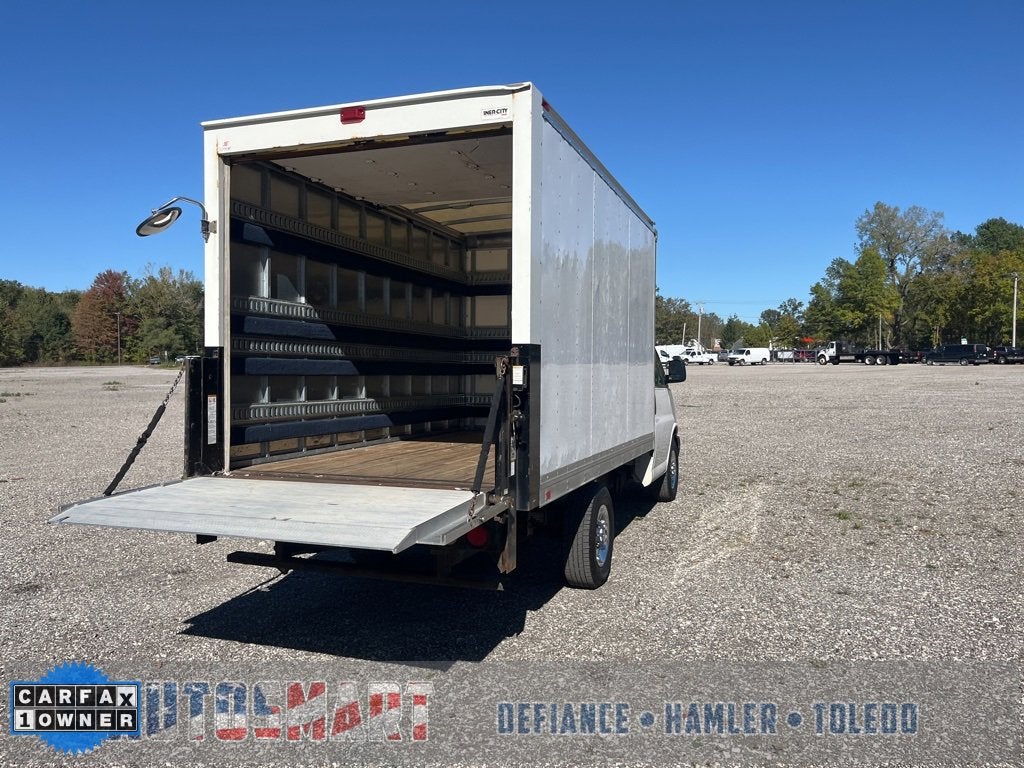 2017 Chevrolet Express Cutaway 3500 BASE