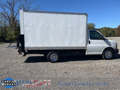 2017 Chevrolet Express Cutaway 3500 BASE