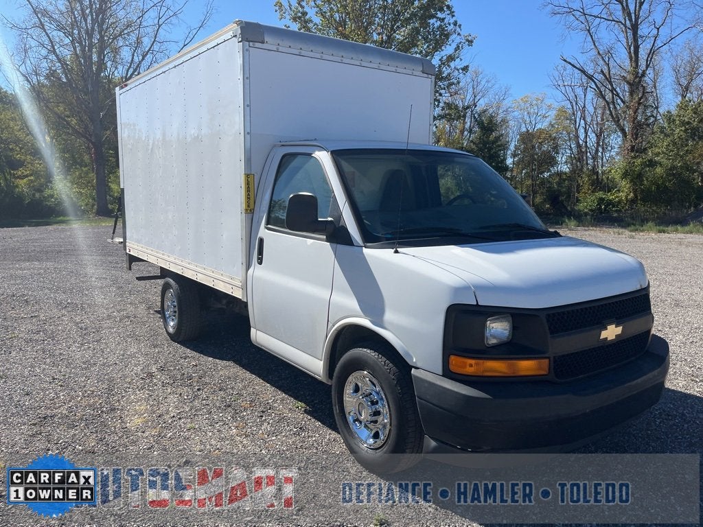 2017 Chevrolet Express Cutaway 3500 BASE
