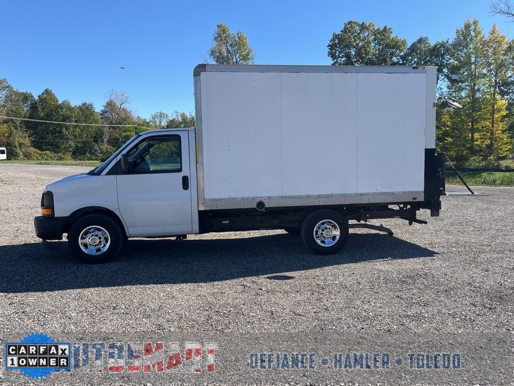 2017 Chevrolet Express Cutaway 3500 BASE