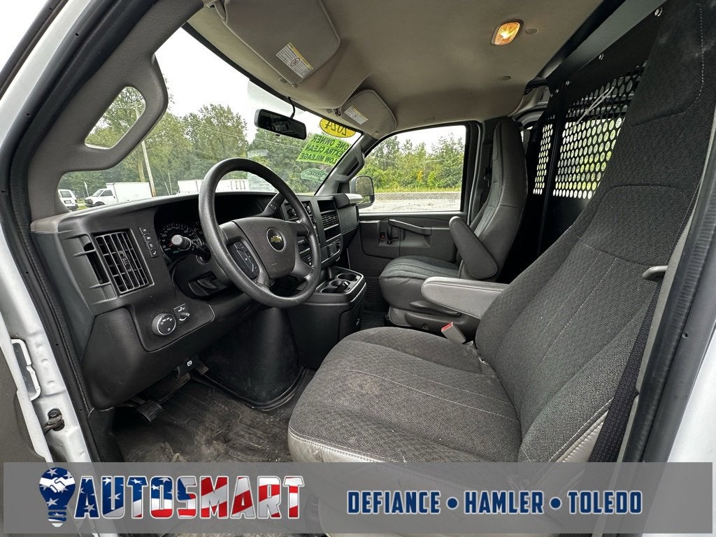 2024 Chevrolet Express Cargo 2500 WT