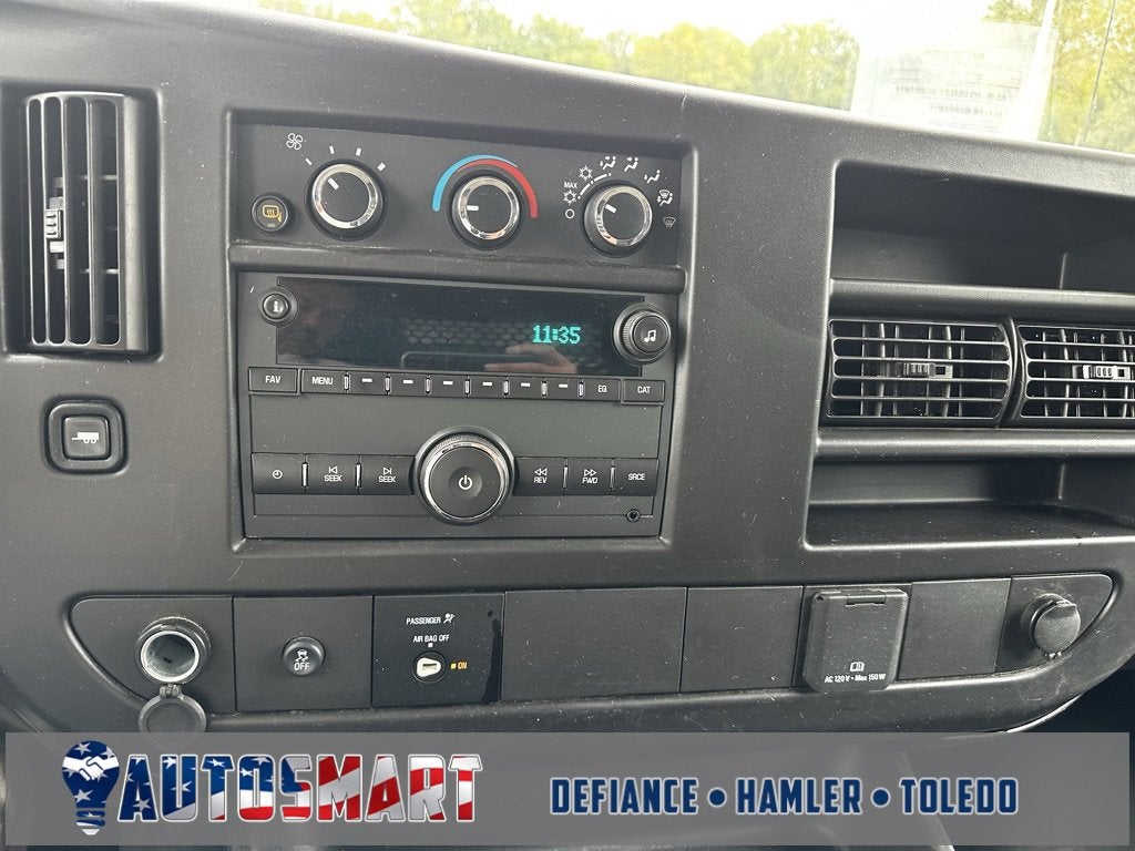 2024 Chevrolet Express Cargo 2500 WT