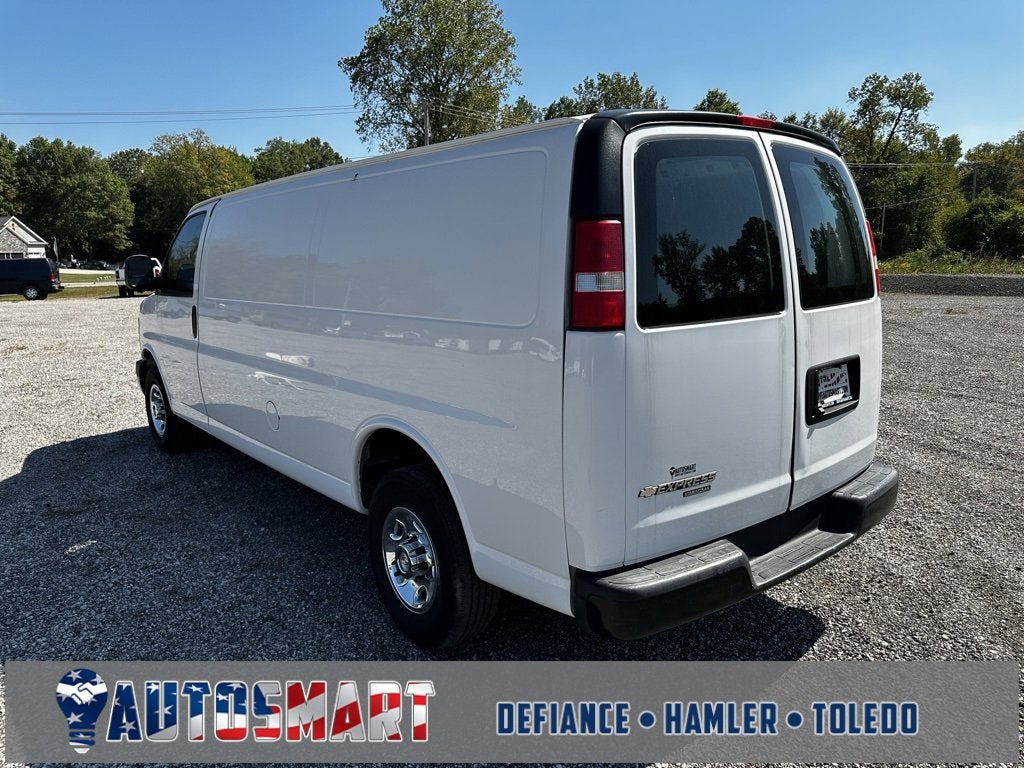 2016 Chevrolet Express Cargo 3500 BASE