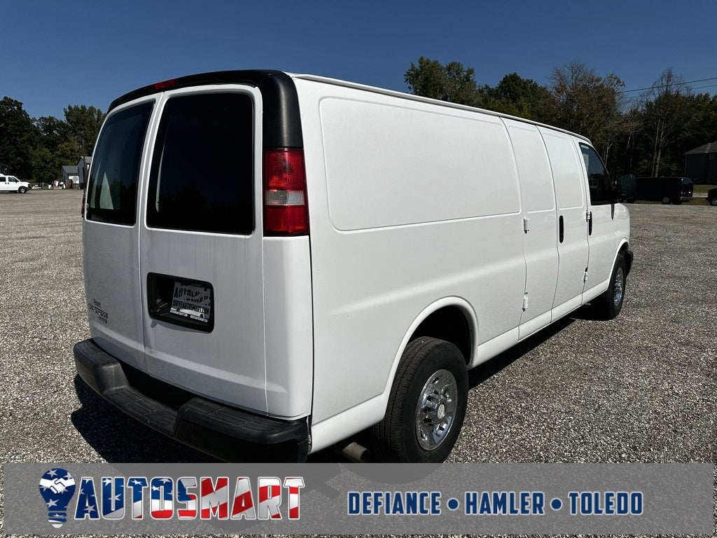2016 Chevrolet Express Cargo 3500 BASE
