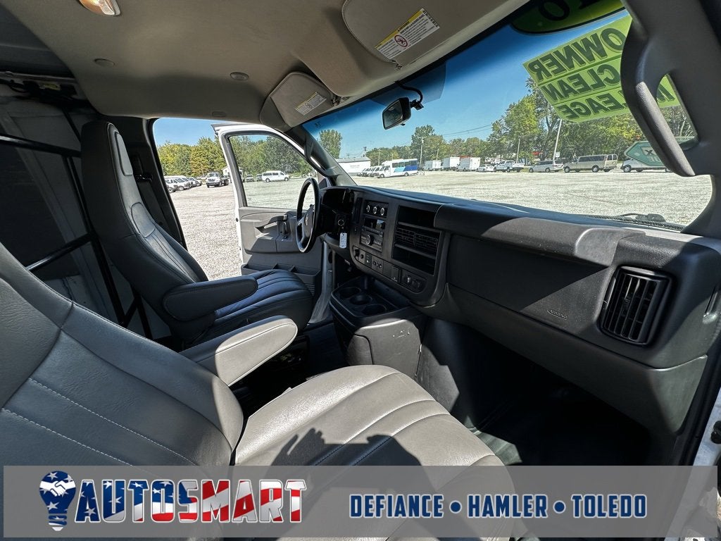 2016 Chevrolet Express Cargo 3500 BASE