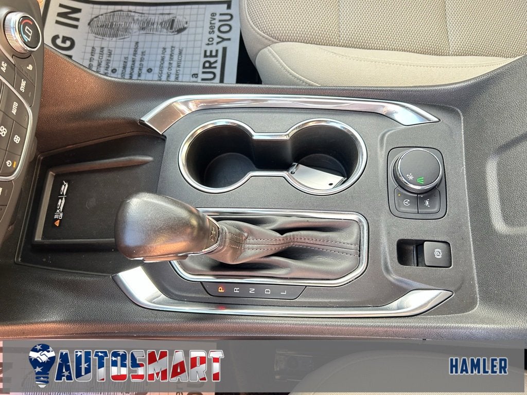 2022 Chevrolet Traverse LT Cloth