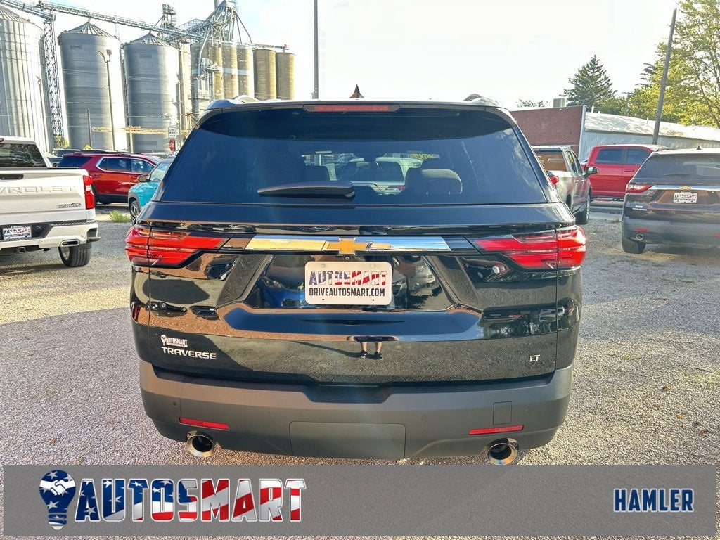 2022 Chevrolet Traverse LT Cloth