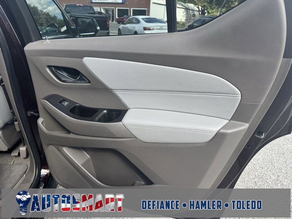 2020 Chevrolet Traverse LT Leather