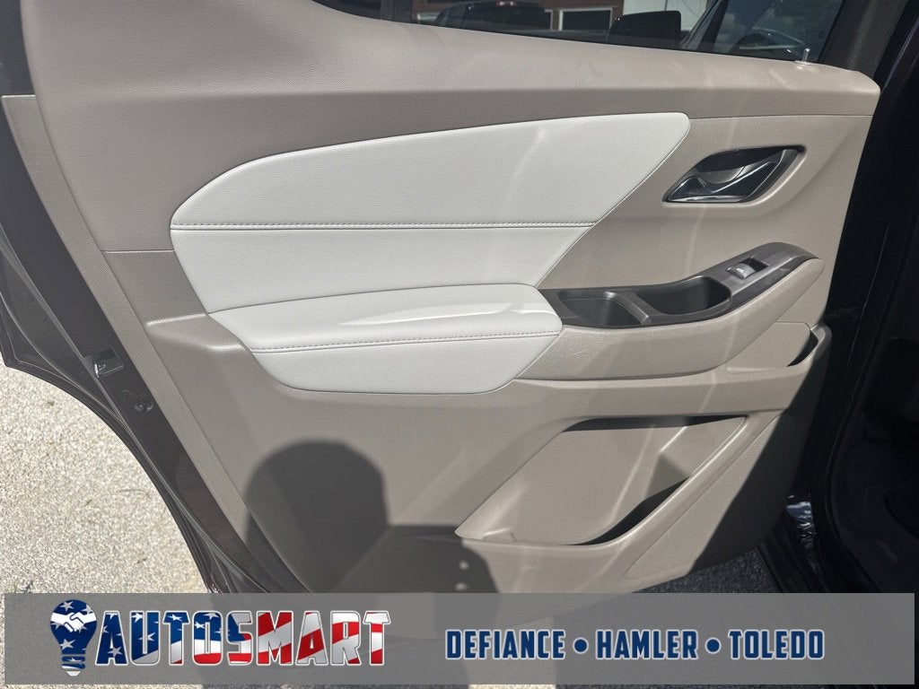 2020 Chevrolet Traverse LT Leather