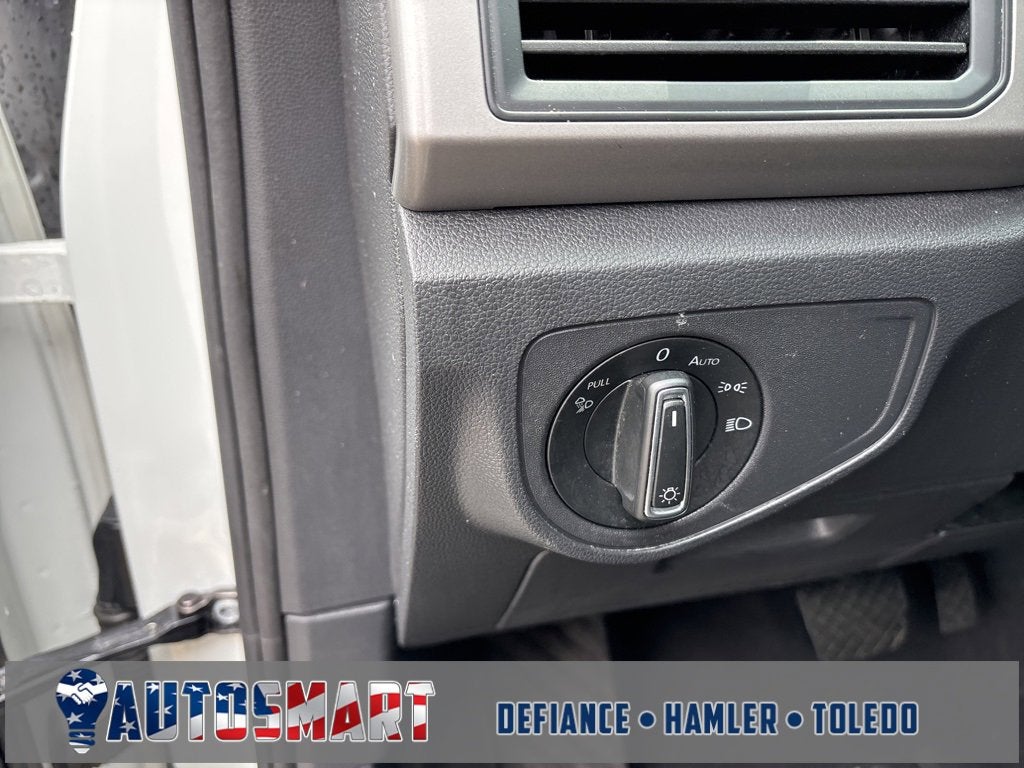 2020 Volkswagen Atlas Cross Sport 2.0T SE w/Technology