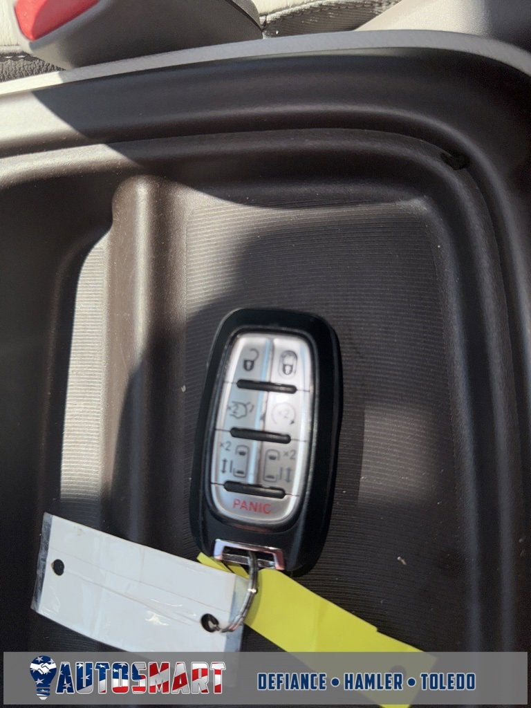 2017 Chrysler Pacifica Touring-L