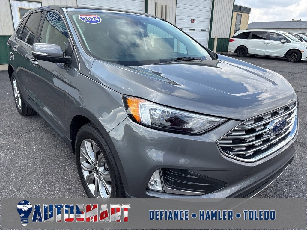 2024 Ford Edge Titanium