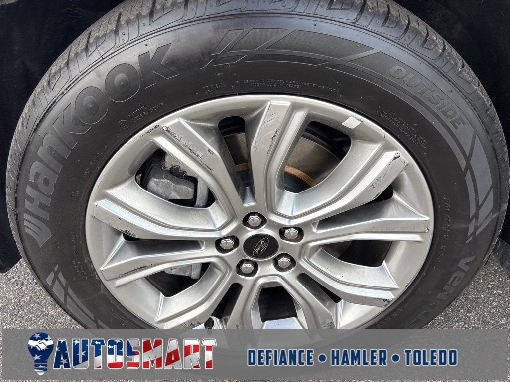 2024 Ford Edge Titanium