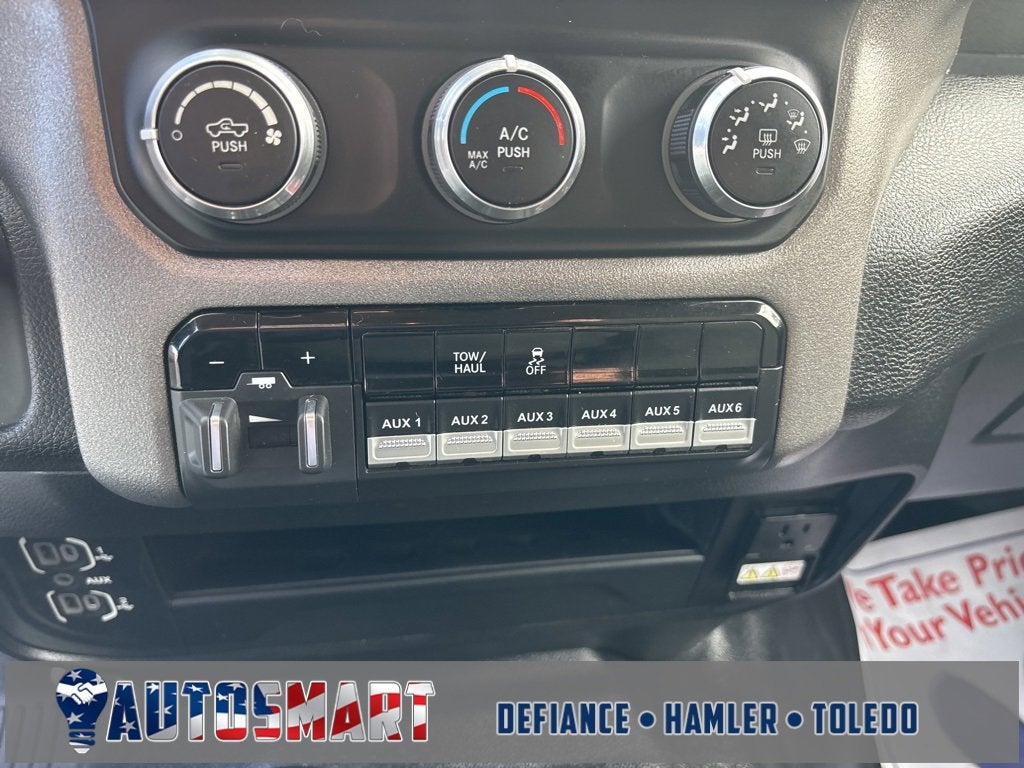 2020 RAM 3500 Chassis Cab Tradesman