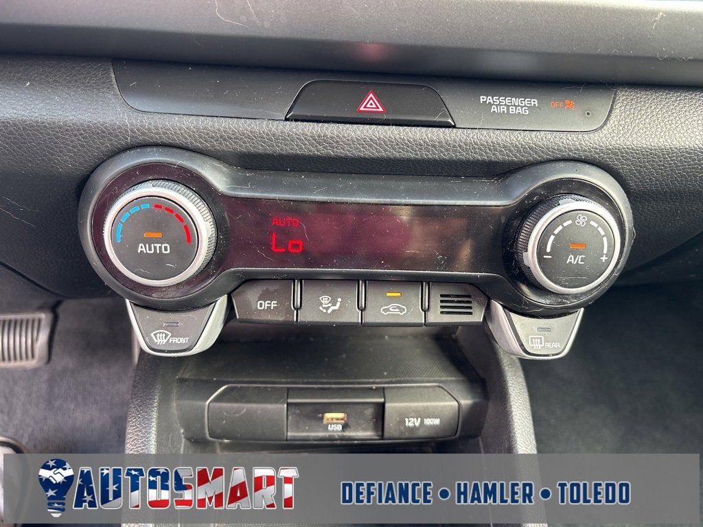 2022 Kia Rio 5-Door S