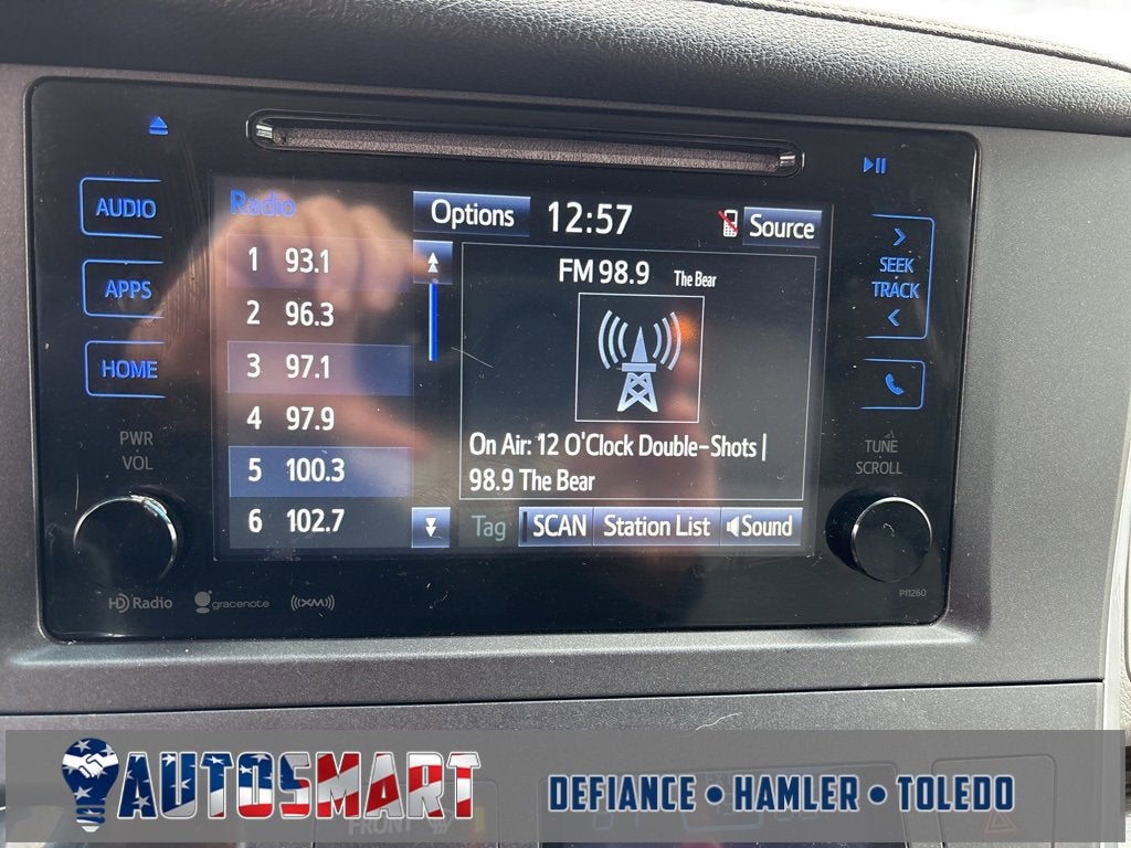 2016 Toyota Sienna XLE