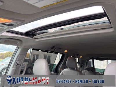 2016 Toyota Sienna XLE