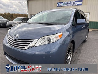 2016 Toyota Sienna XLE
