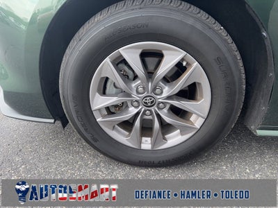 2023 Toyota Sienna XLE