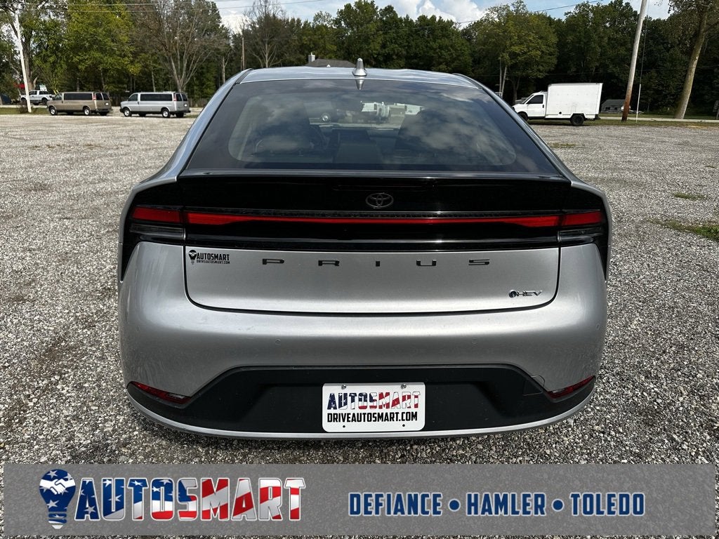2024 Toyota Prius LE